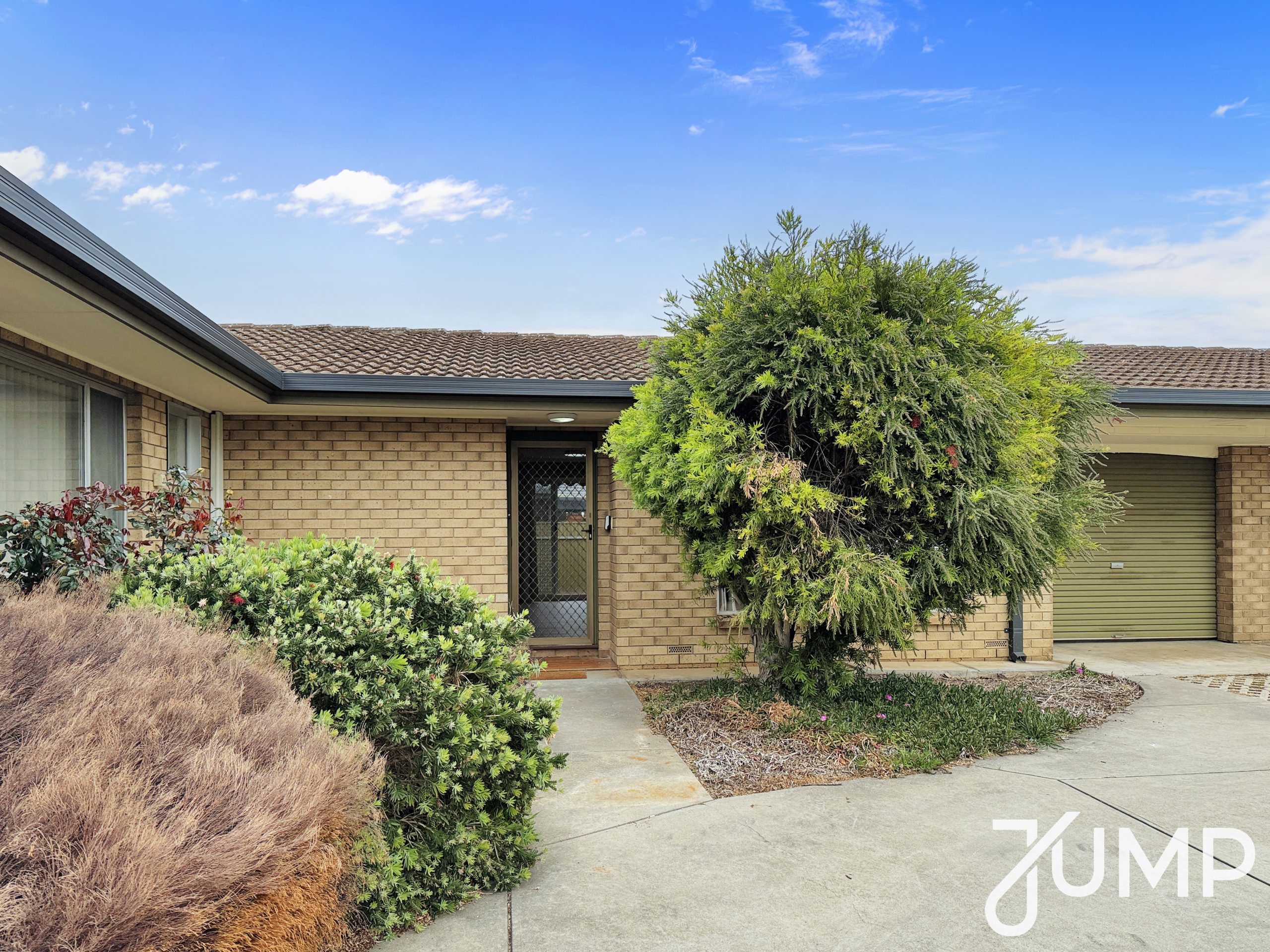 IRE2505817-Oaklands-Park